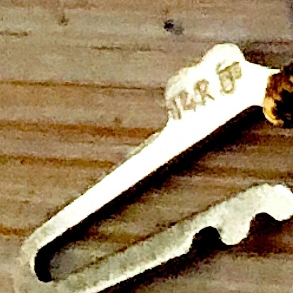 $123  14K and Faceted Quartz Crystal Gemstone Estate Necklace    Marked 14K FJS - Picture 2 of 9